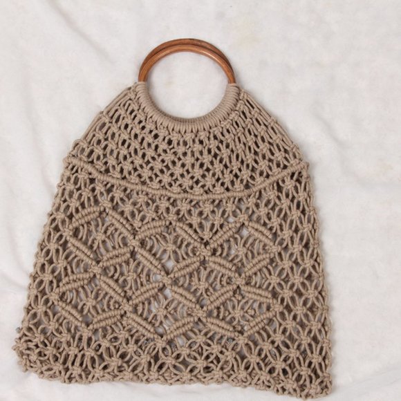 Cotton crochet tote bag with wood handle - Picture 2 of 5